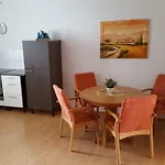 アパート Neu! In