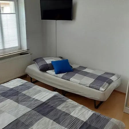 Neu! In * Erfurt