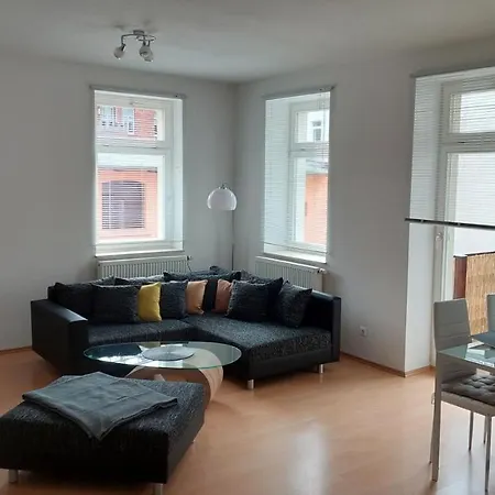 Neu! In Apartment *