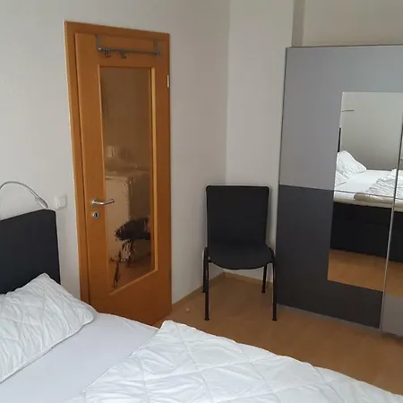 Neu! In * Erfurt